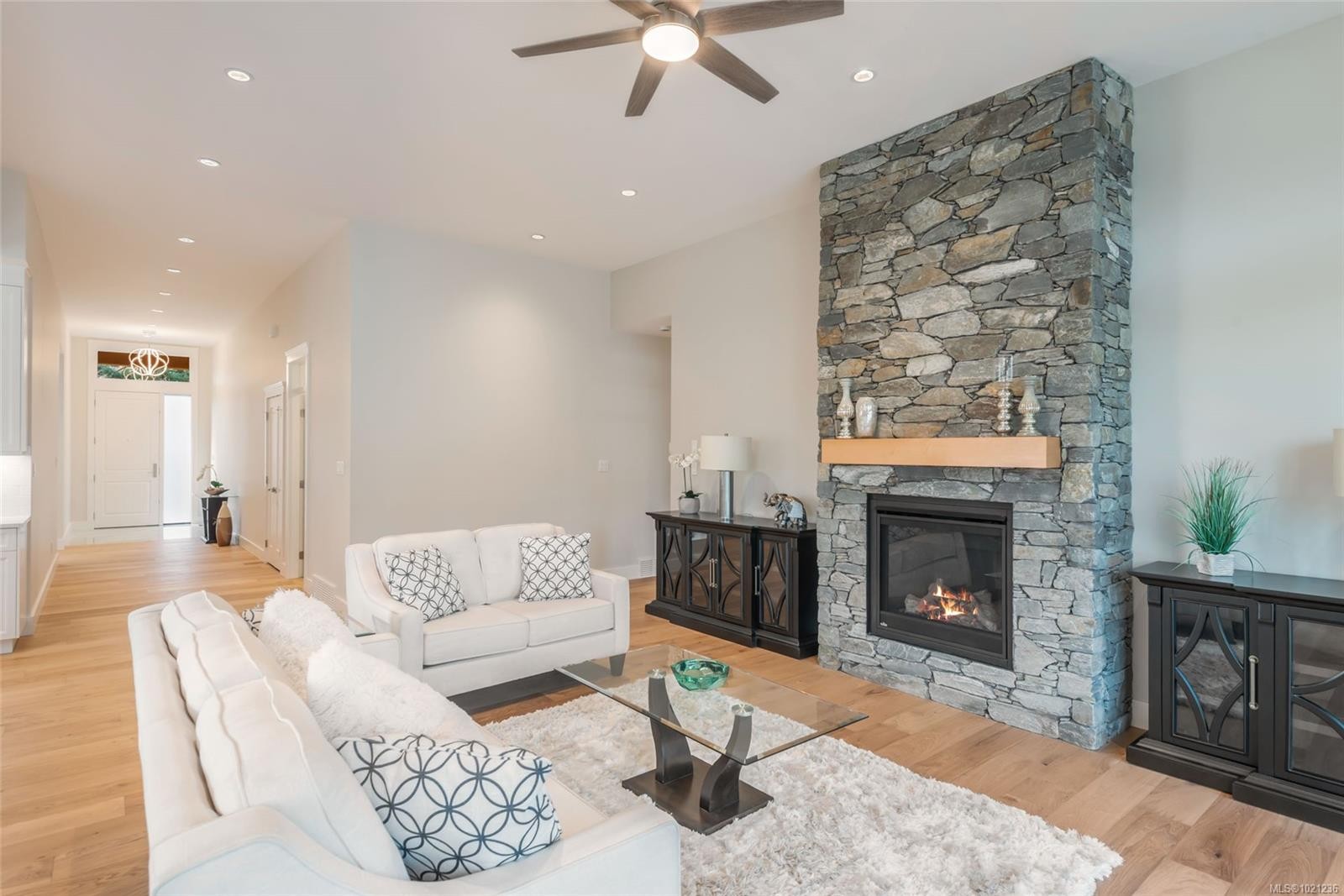 858 Wembley Rd, Parksville, BC