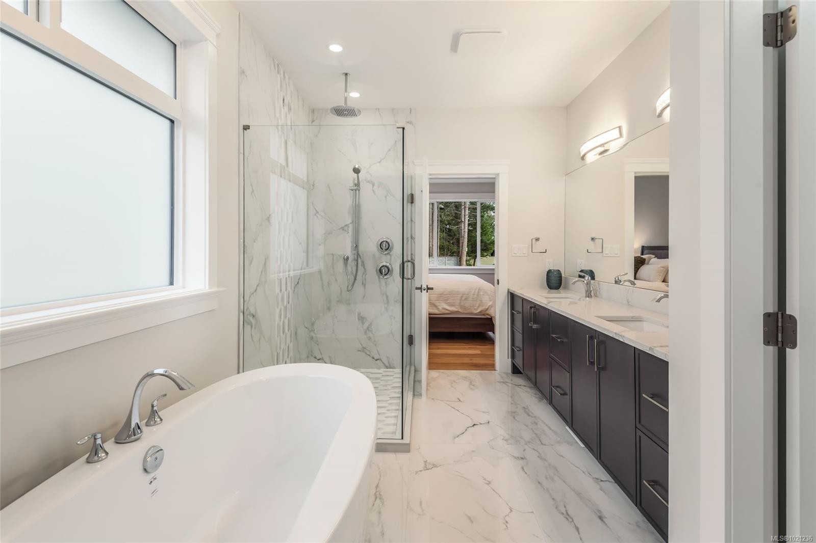 858 Wembley Rd, Parksville, BC