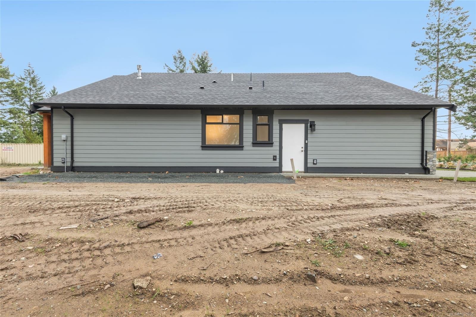 858 Wembley Rd, Parksville, BC