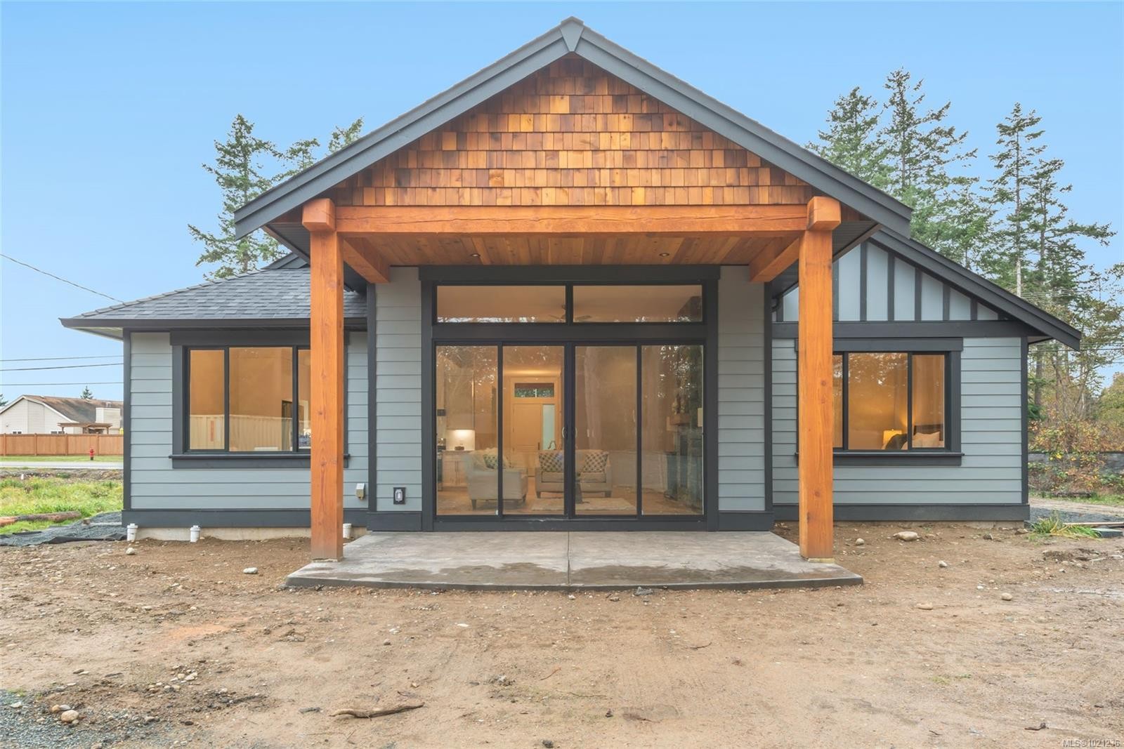 858 Wembley Rd, Parksville, BC