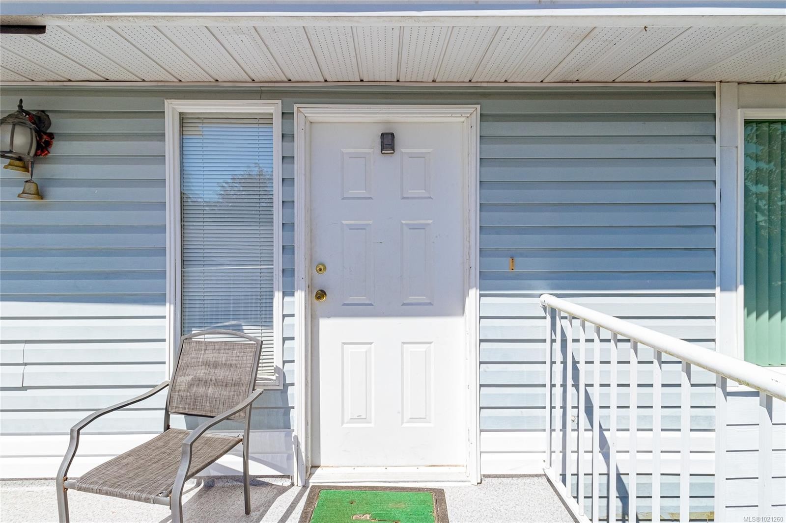 9975 Victoria Rd, Chemainus, BC - Outdoor With Exterior