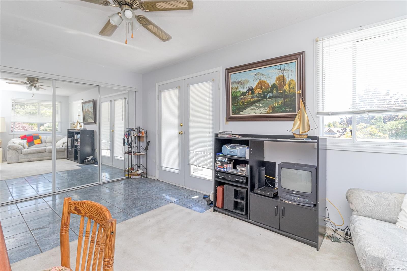 9975 Victoria Rd, Chemainus, BC - Indoor