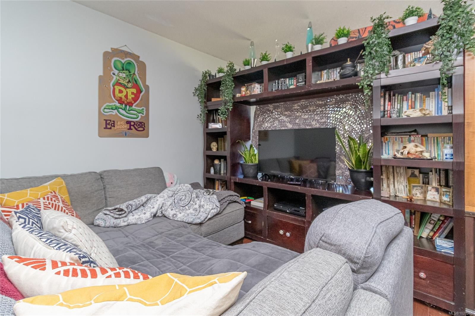 9975 Victoria Rd, Chemainus, BC - Indoor