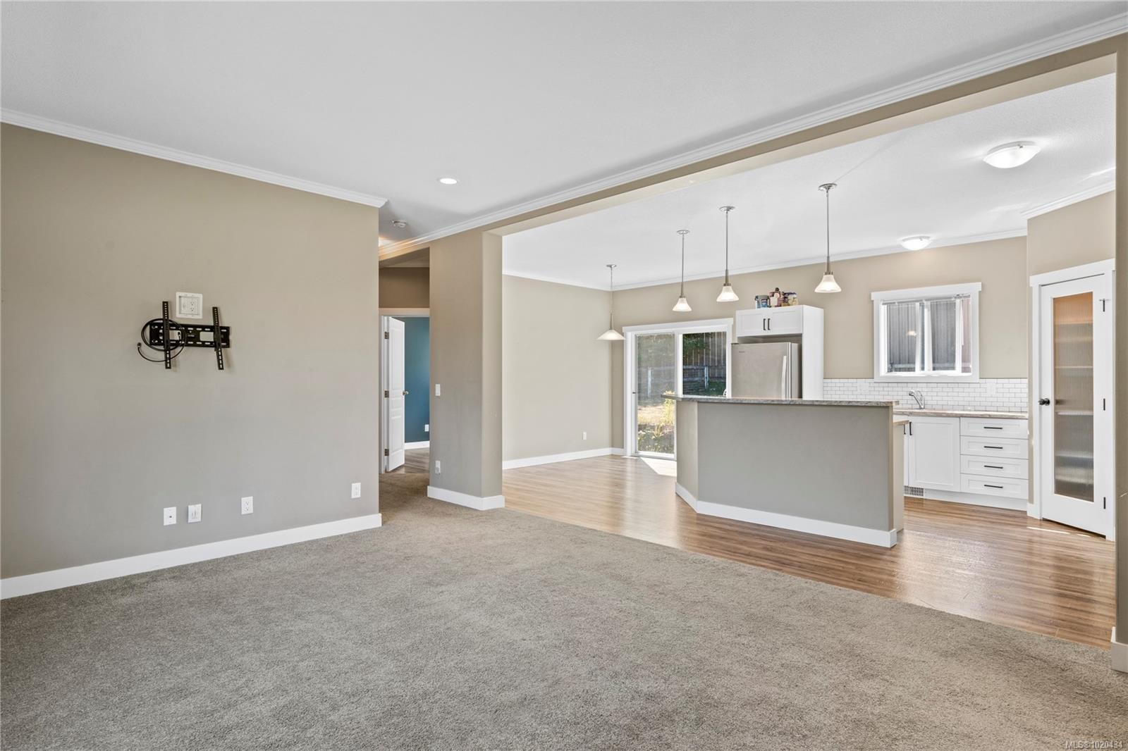 2687 Jingle Pot Rd, Nanaimo, BC