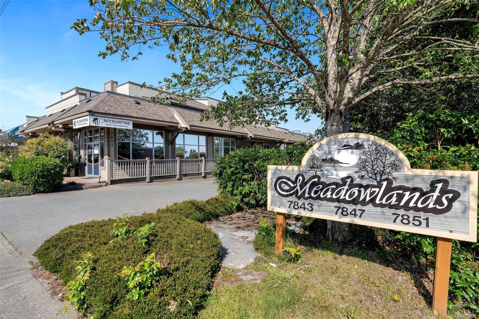 10-7847 East Saanich Rd, Central Saanich, BC