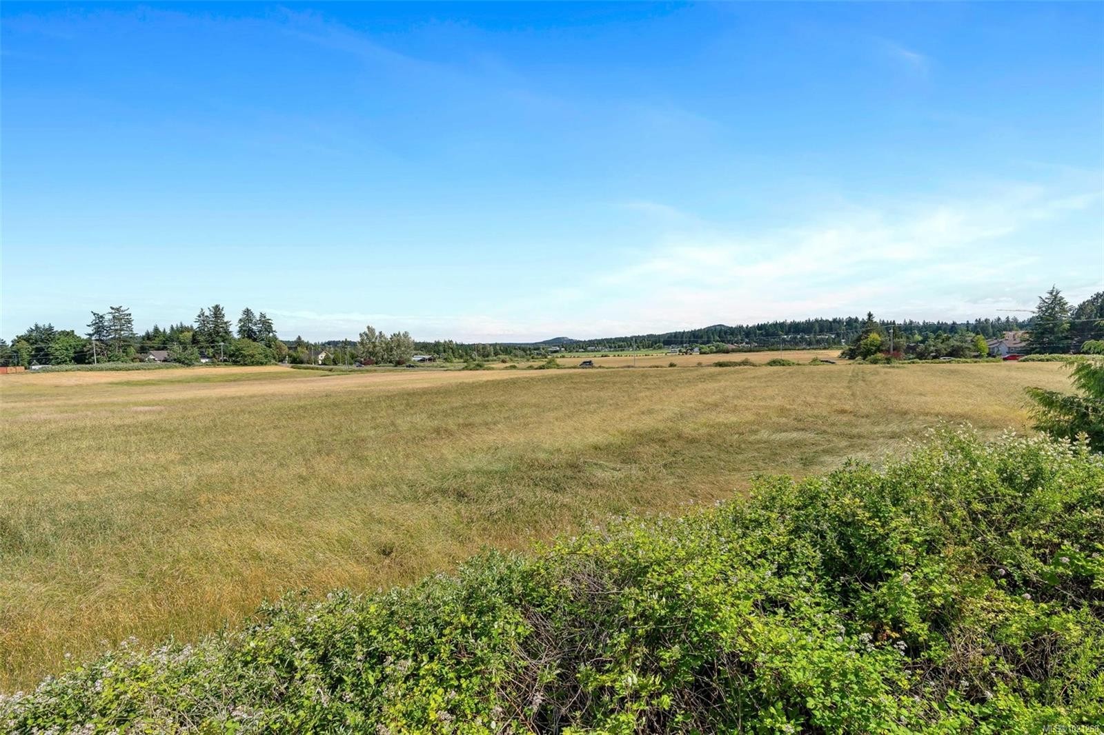 10-7847 East Saanich Rd, Central Saanich, BC