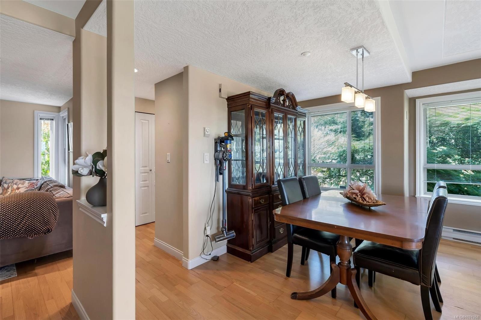 10-7847 East Saanich Rd, Central Saanich, BC