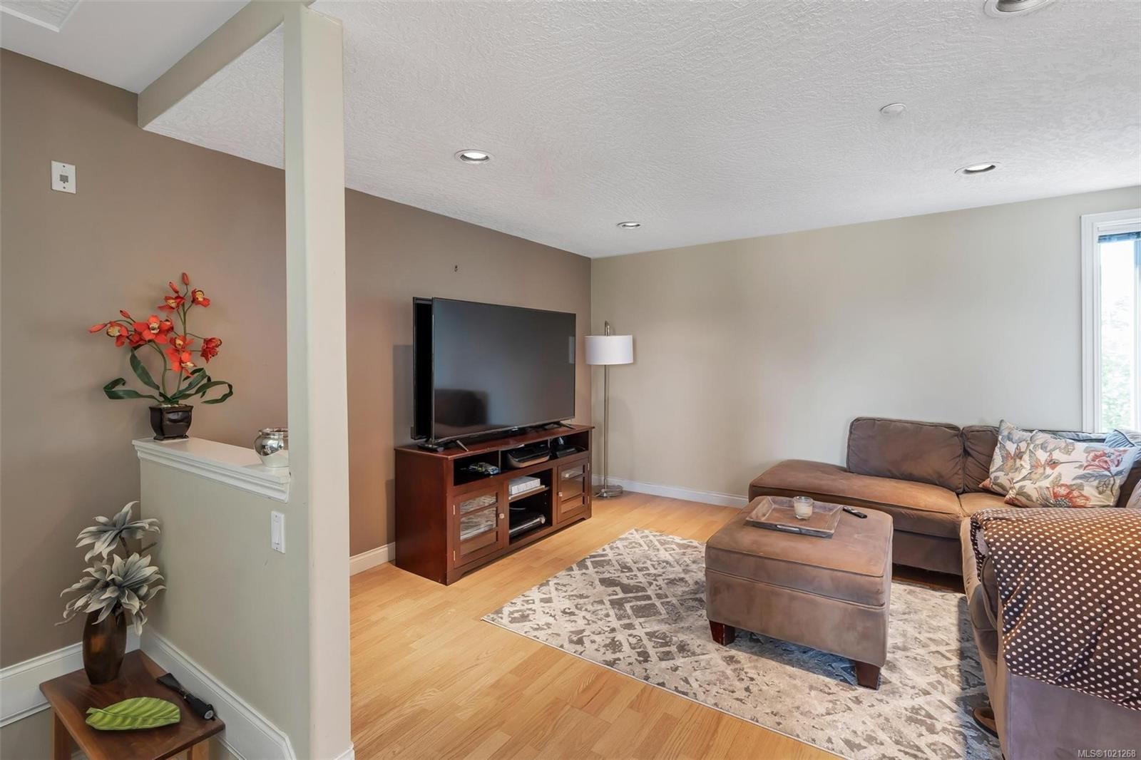 10-7847 East Saanich Rd, Central Saanich, BC