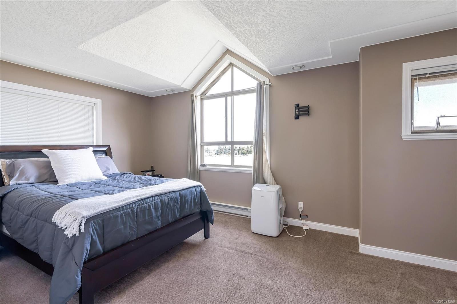 10-7847 East Saanich Rd, Central Saanich, BC