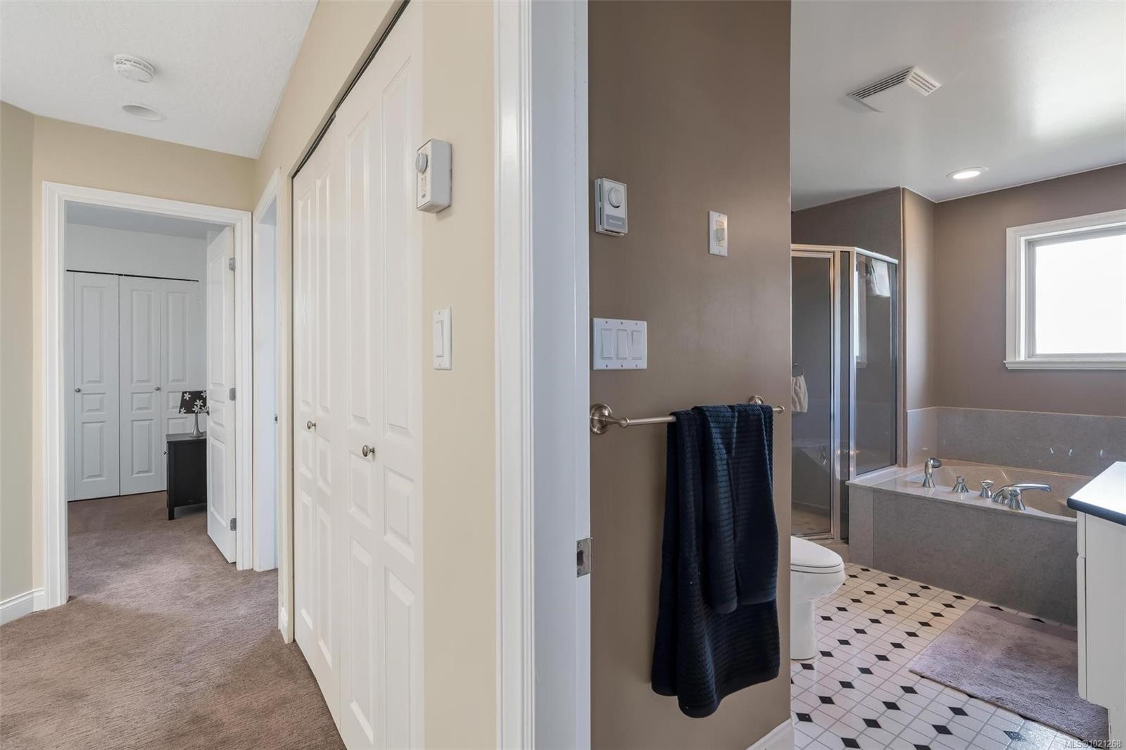 10-7847 East Saanich Rd, Central Saanich, BC