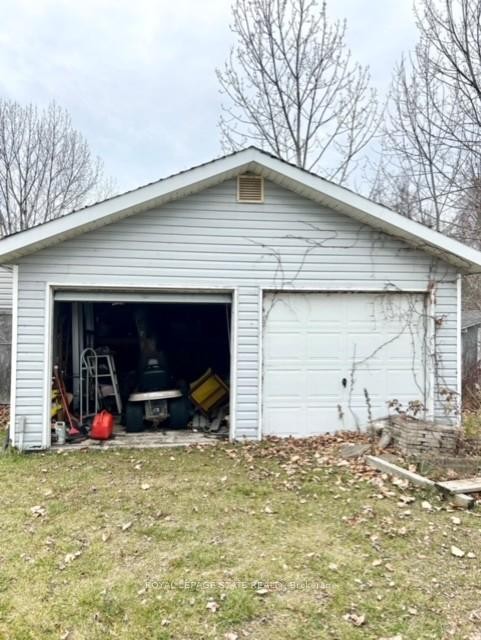 740 Lakeshore Road, Haldimand, ON