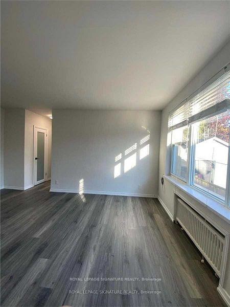 3-16 Garden Place, Toronto, ON - Indoor Photo Showing Other Room