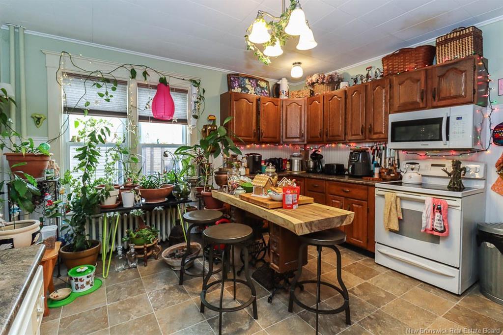 327-329 Douglas Ave, Saint John, NB