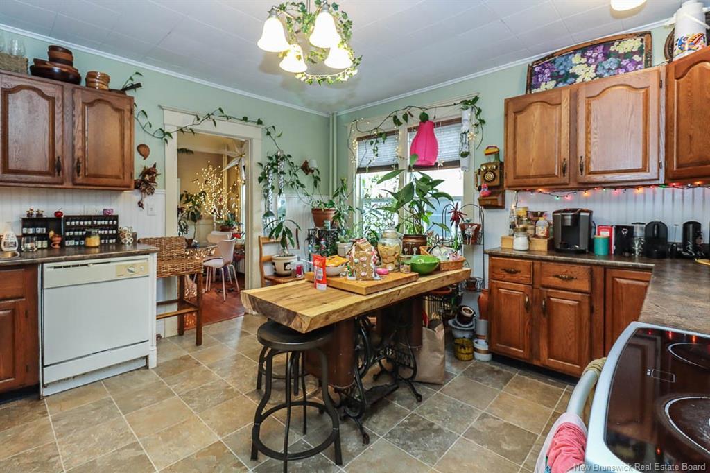 327-329 Douglas Ave, Saint John, NB