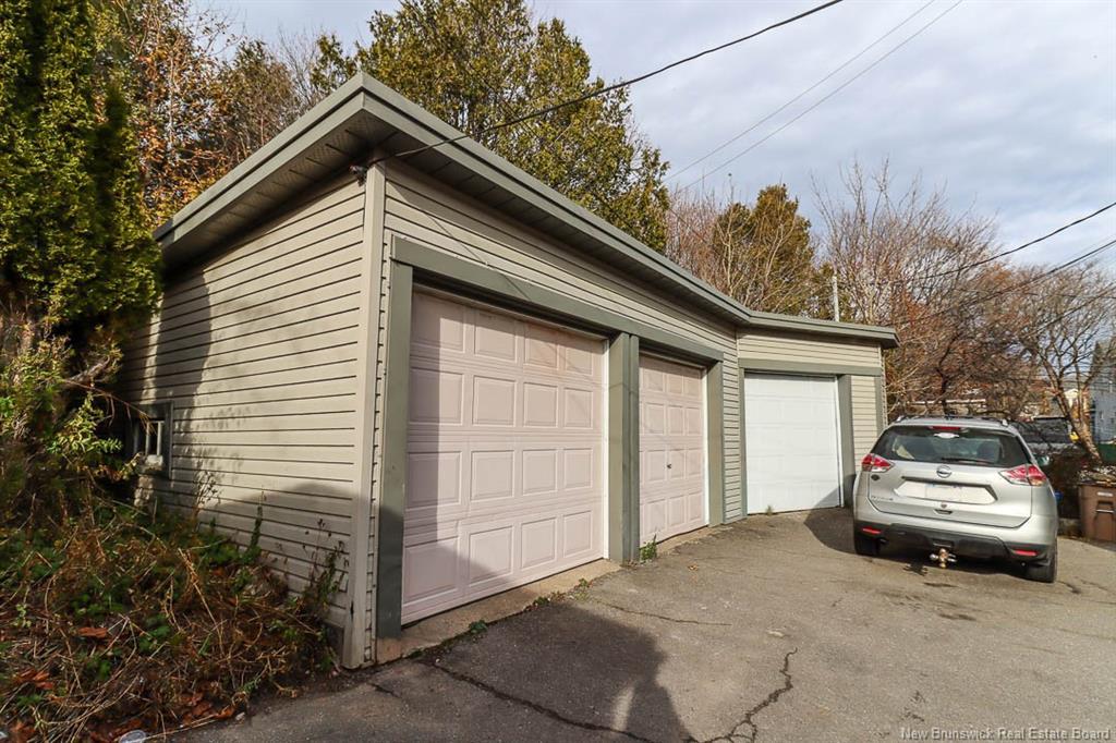 327-329 Douglas Ave, Saint John, NB