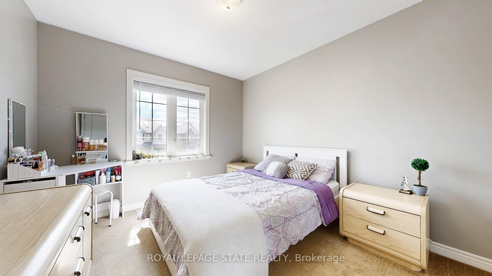 50 Bankfield Crescent, Hamilton, ON - Indoor Photo Showing Bedroom
