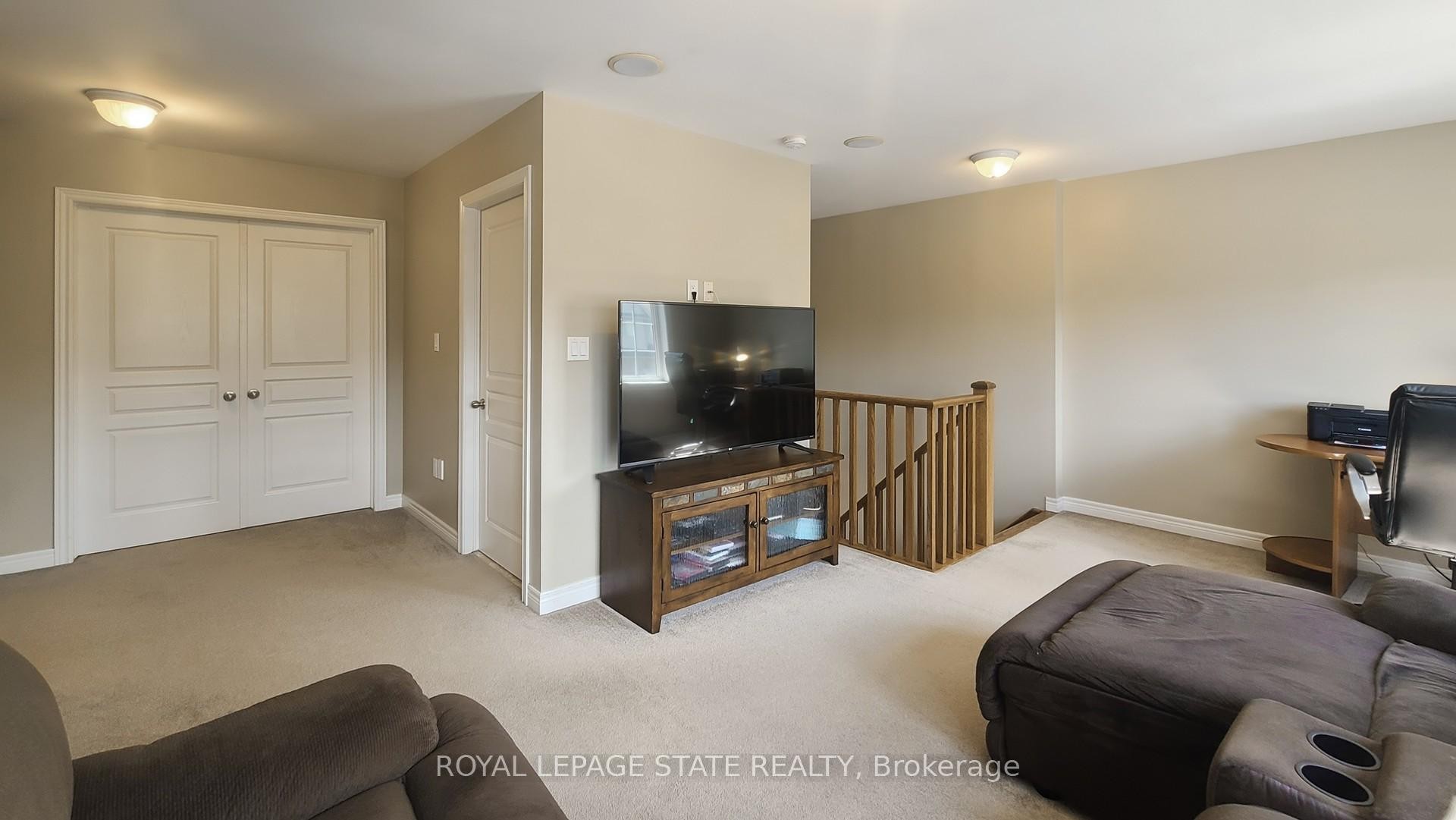 50 Bankfield Crescent, Hamilton, ON - Indoor