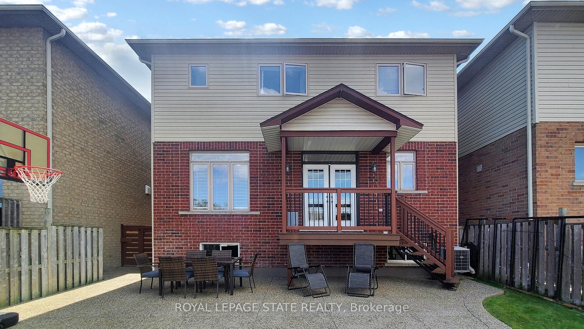 50 Bankfield Crescent, Hamilton, ON - Outdoor With Exterior