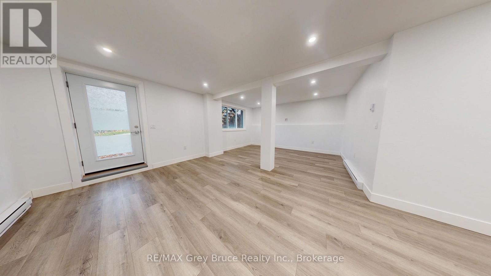 Unit 2 - 39 1St Avenue S, Arran-Elderslie, ON