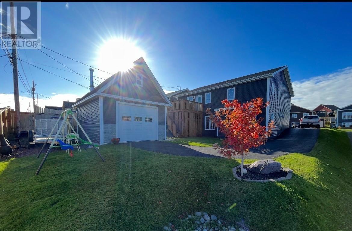 15 Beaugart Avenue, Paradise, NL - Outdoor