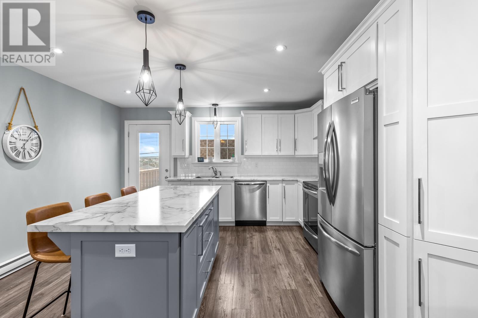 15 Beaugart Avenue, Paradise, NL - Indoor Photo Showing Kitchen With Stainless Steel Kitchen With Upgraded Kitchen