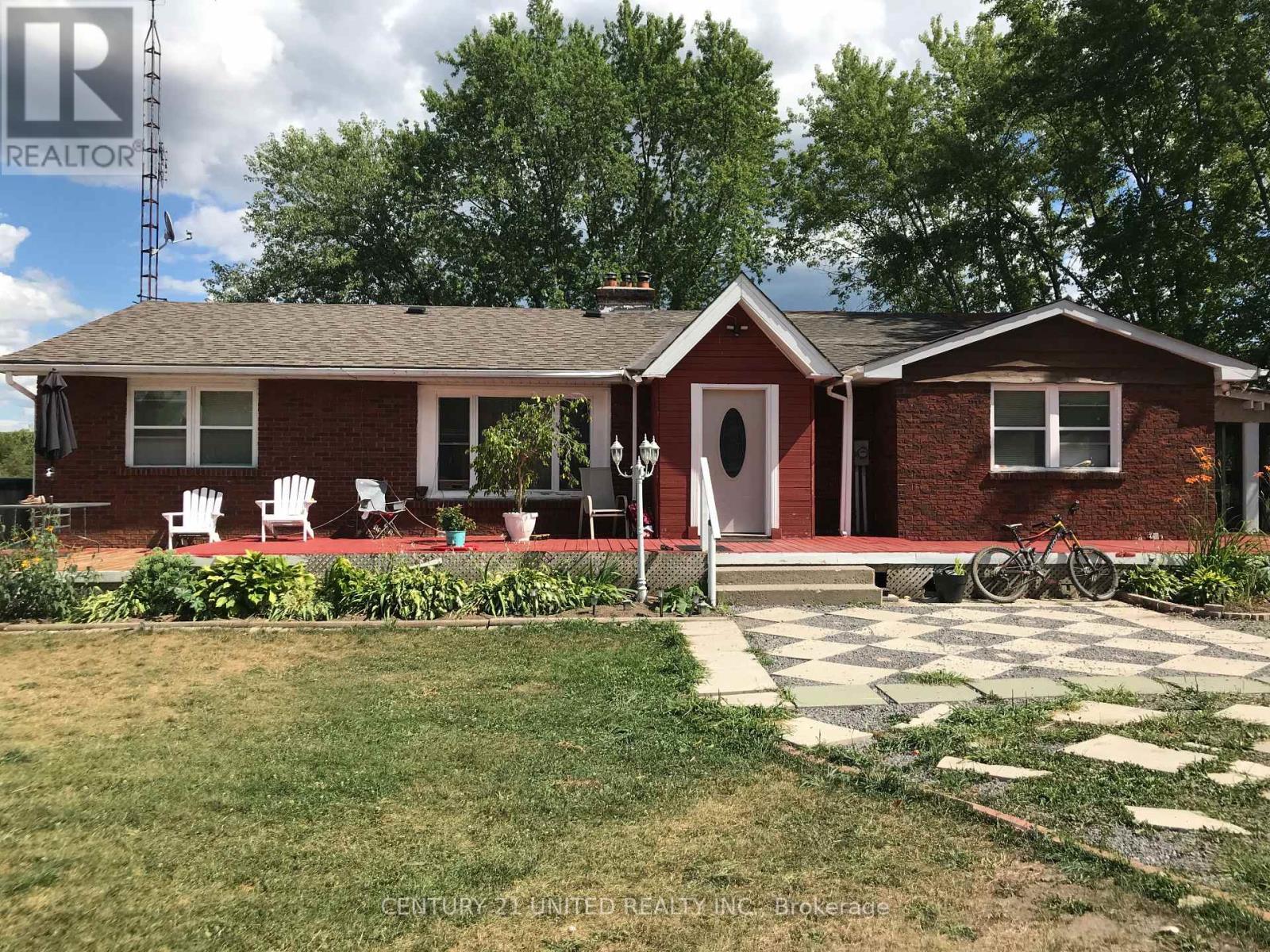 1677 Douro First Line, Douro-Dummer, ON - Outdoor