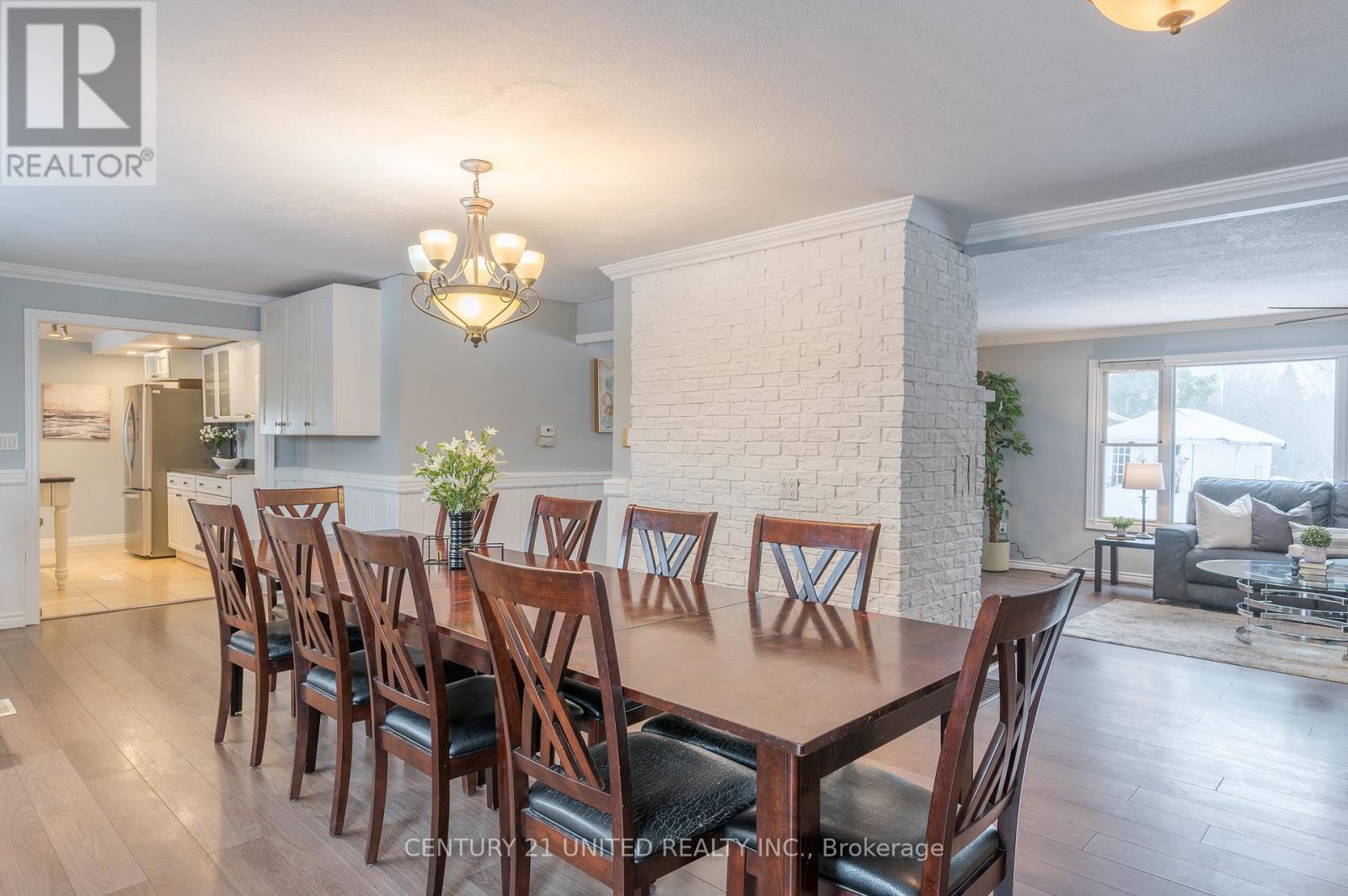 1677 Douro First Line, Douro-Dummer, ON - Indoor Photo Showing Dining Room