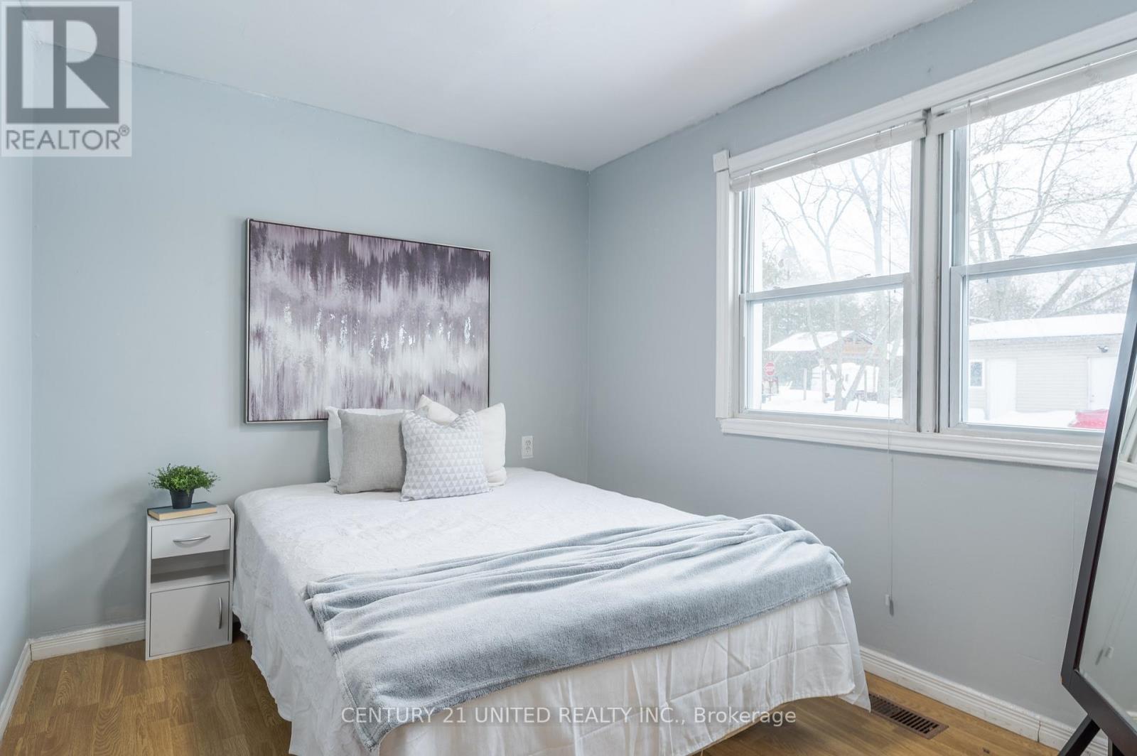 1677 Douro First Line, Douro-Dummer, ON - Indoor Photo Showing Bedroom