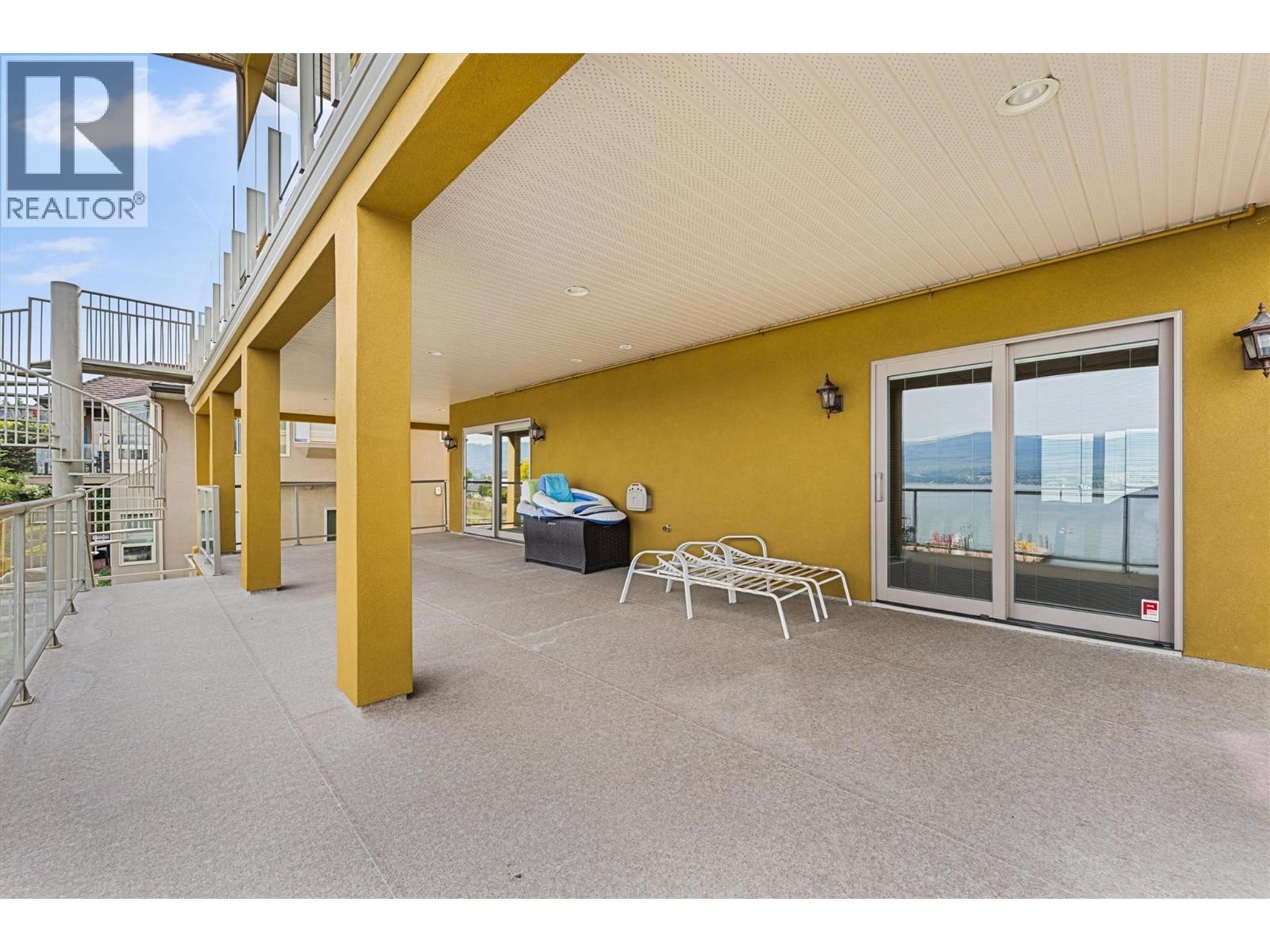 529 Zdralek Cove, West Kelowna, BC - Outdoor