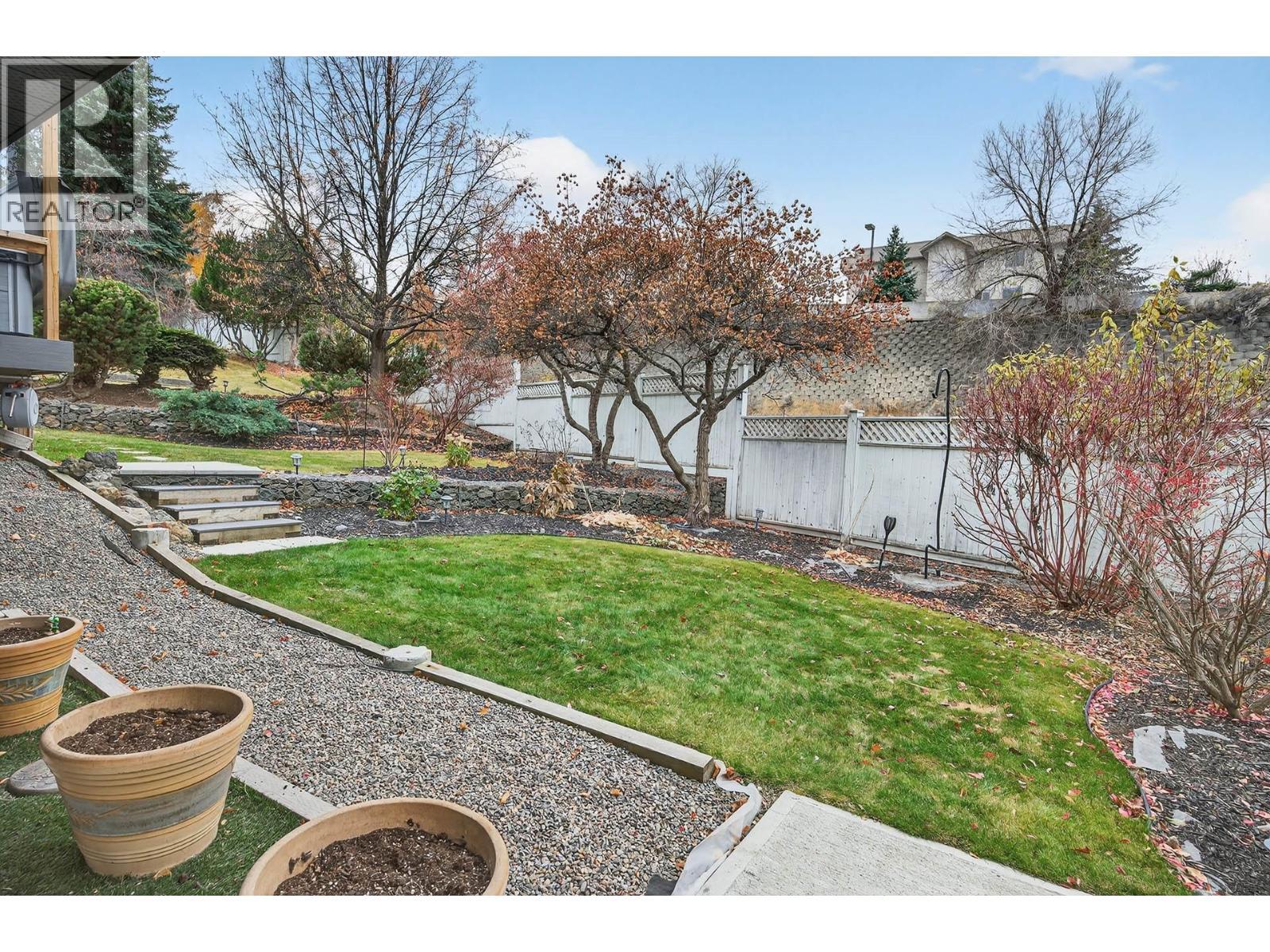 1095 Laurel Place, Kamloops, BC - Outdoor