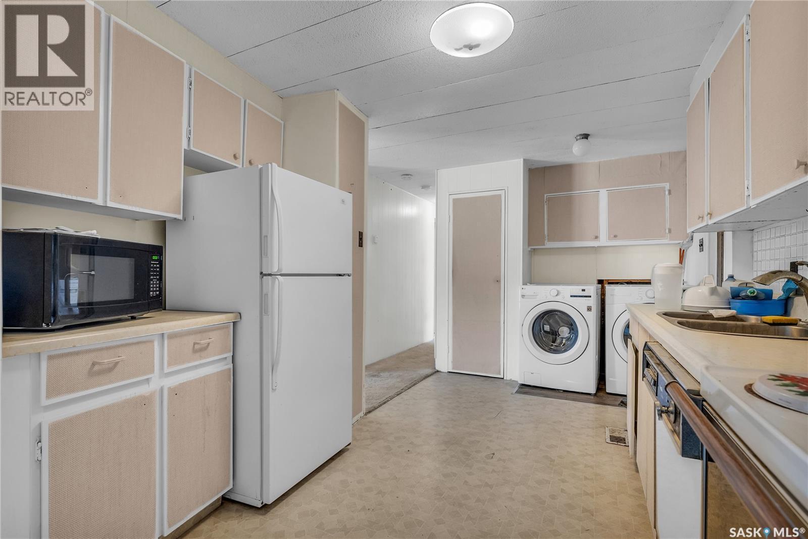 702 3Rd Street, Kenaston, SK