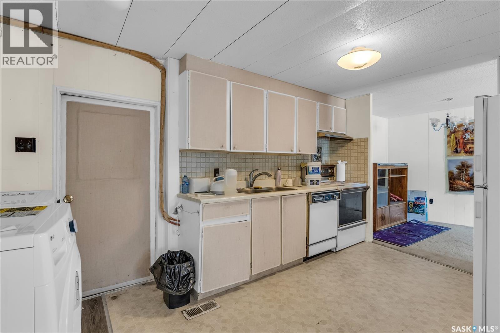 702 3Rd Street, Kenaston, SK