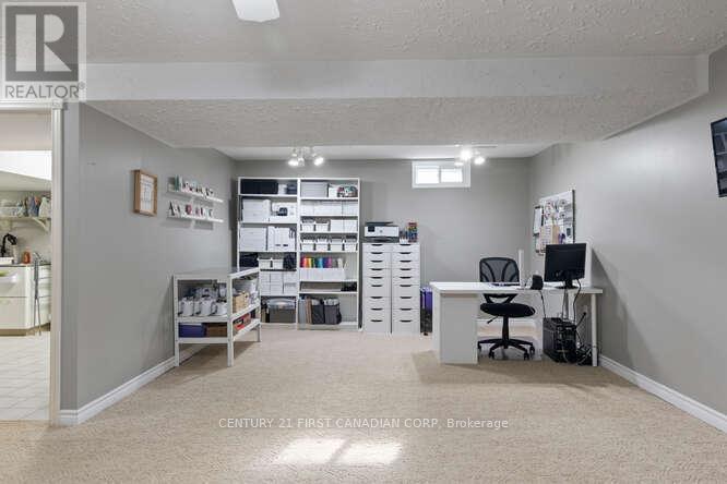 349 Highview Crescent, London South (South O), ON - Indoor