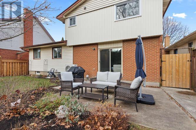 349 Highview Crescent, London South (South O), ON - Outdoor With Deck Patio Veranda With Exterior