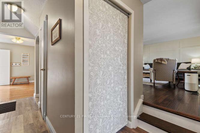 349 Highview Crescent, London South (South O), ON - Indoor Photo Showing Other Room