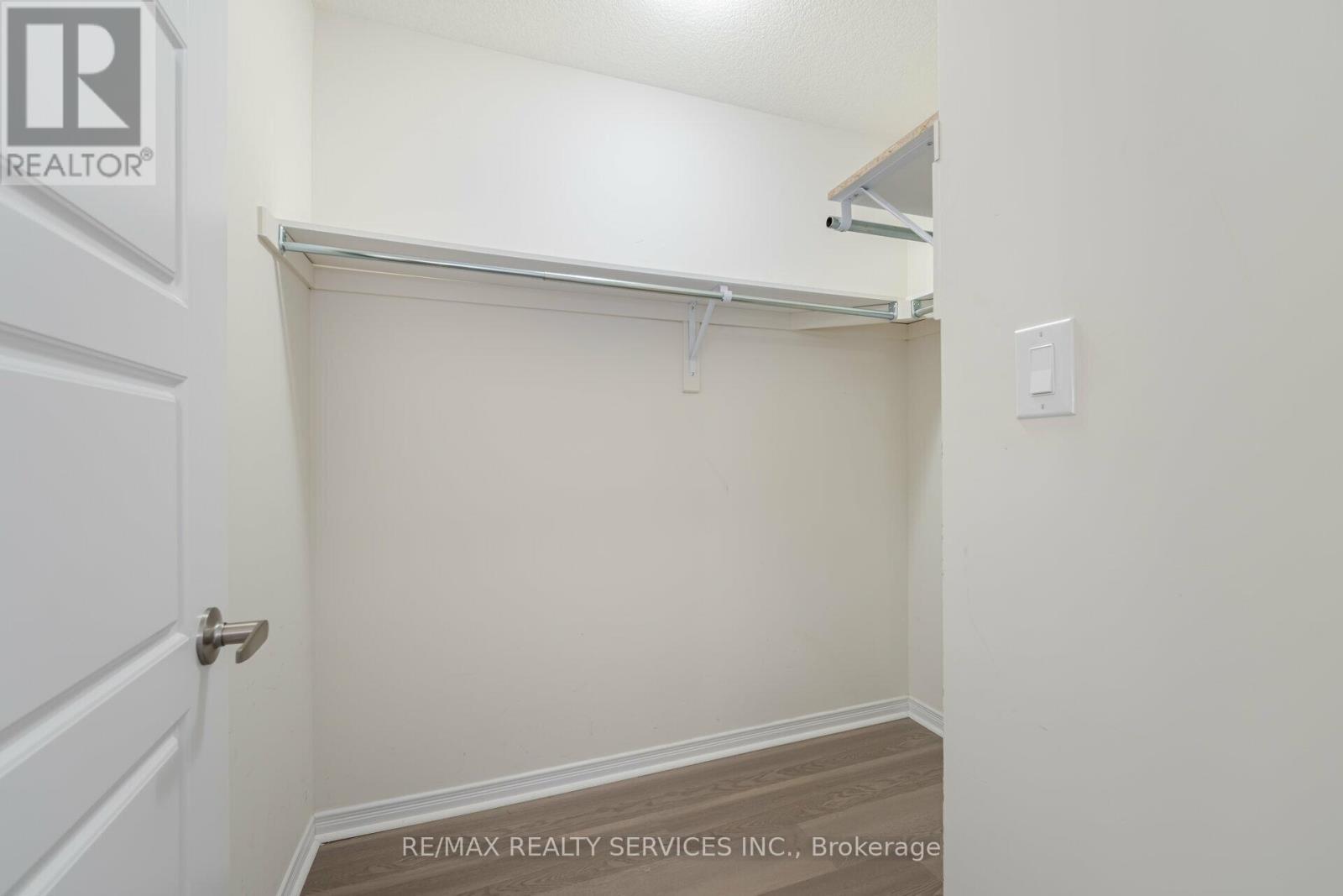 251 Bedrock Drive, Hamilton, ON - Indoor With Storage