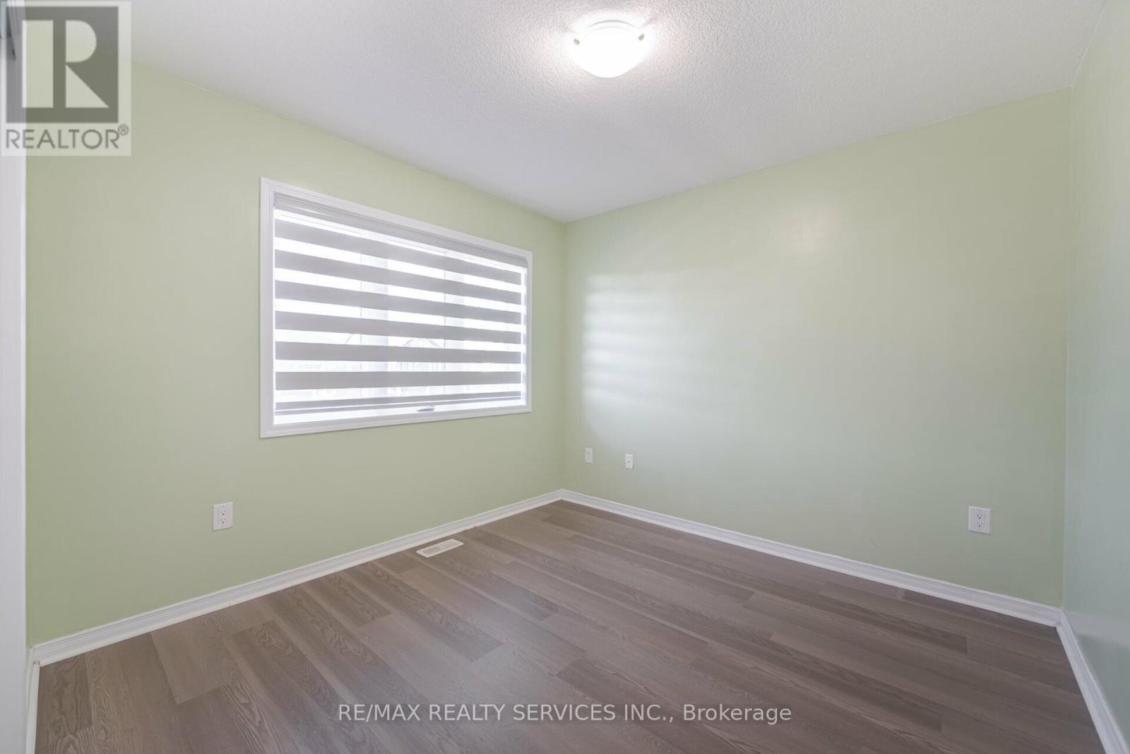 251 Bedrock Drive, Hamilton, ON - Indoor Photo Showing Other Room