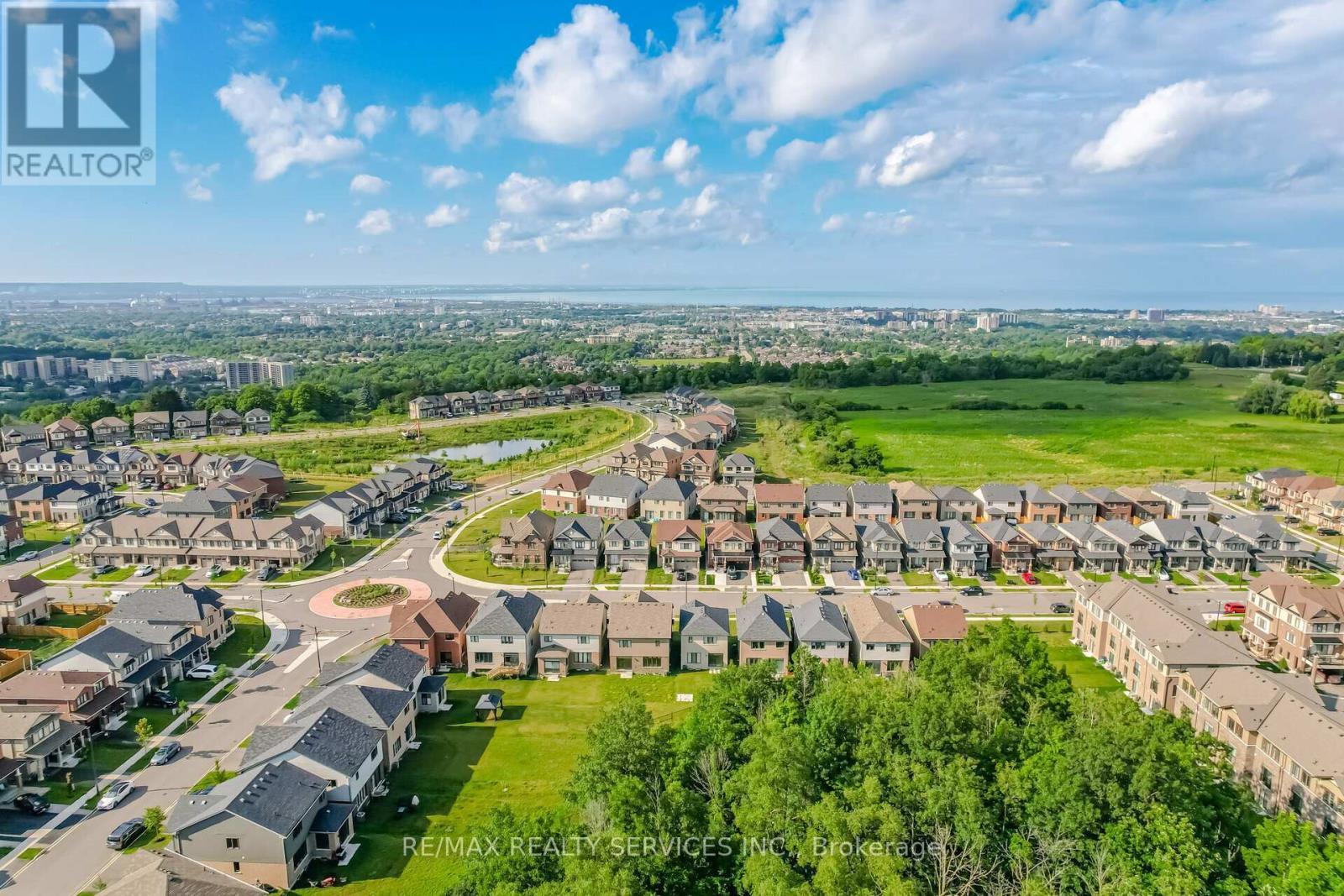 251 Bedrock Drive, Hamilton, ON - Outdoor With View