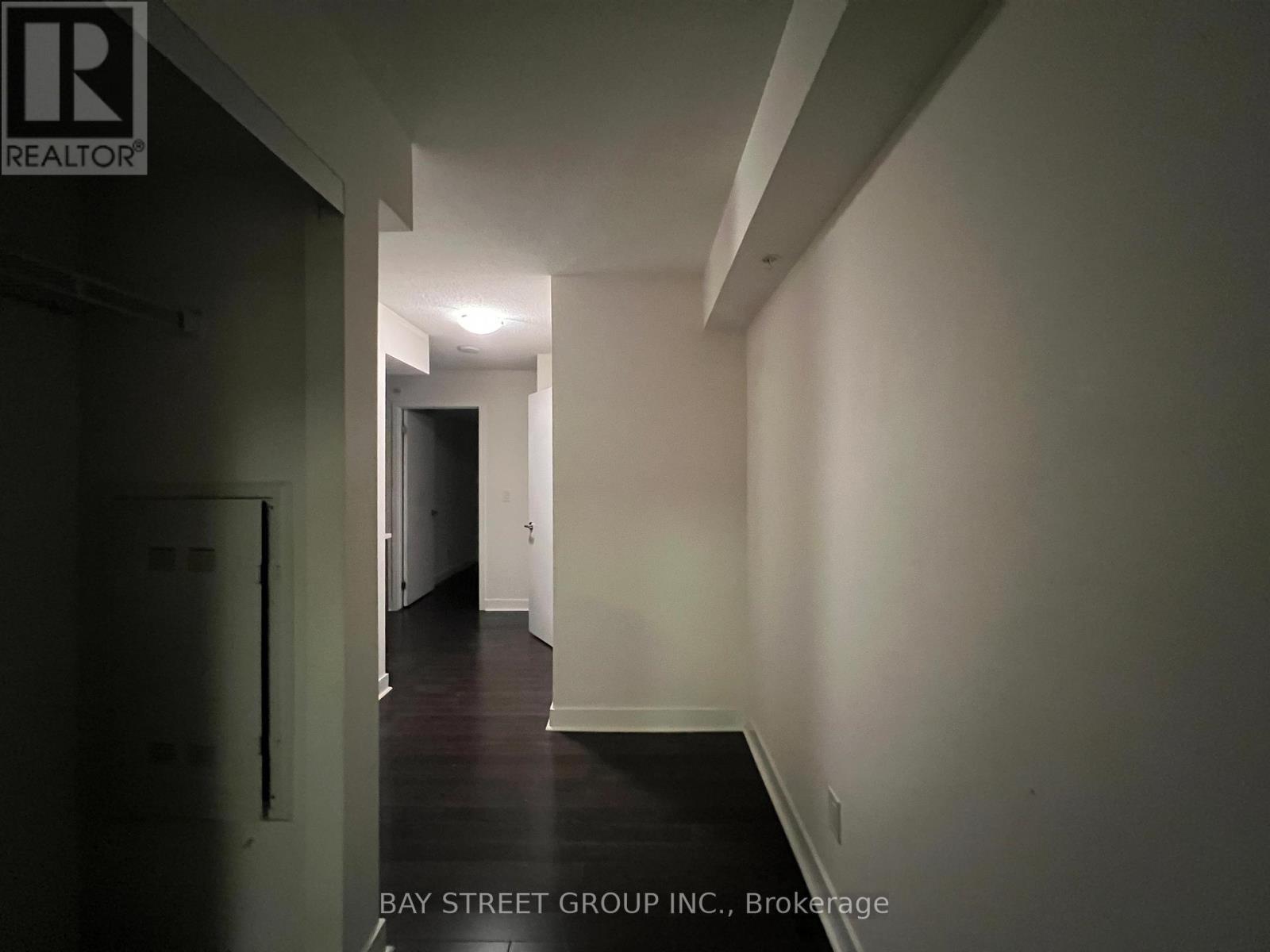 708 - 295 Adelaide Street W, Toronto, ON - Indoor Photo Showing Other Room