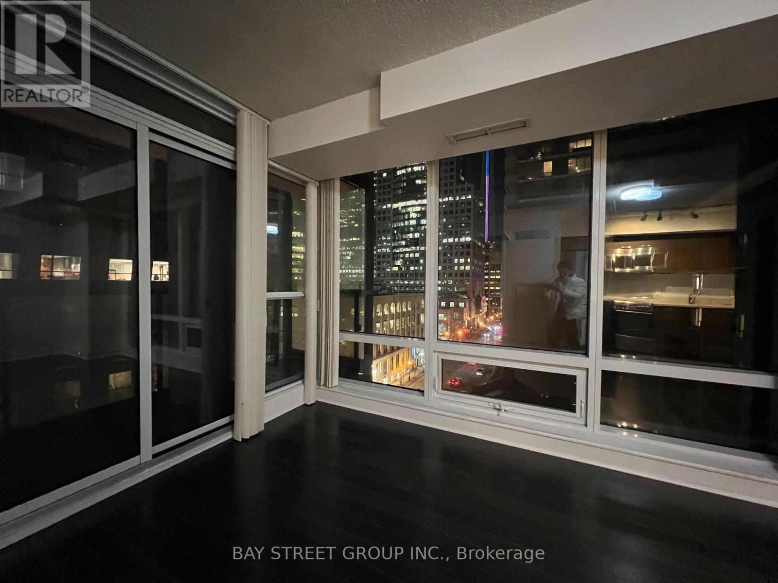 708 - 295 Adelaide Street W, Toronto, ON - Indoor Photo Showing Other Room