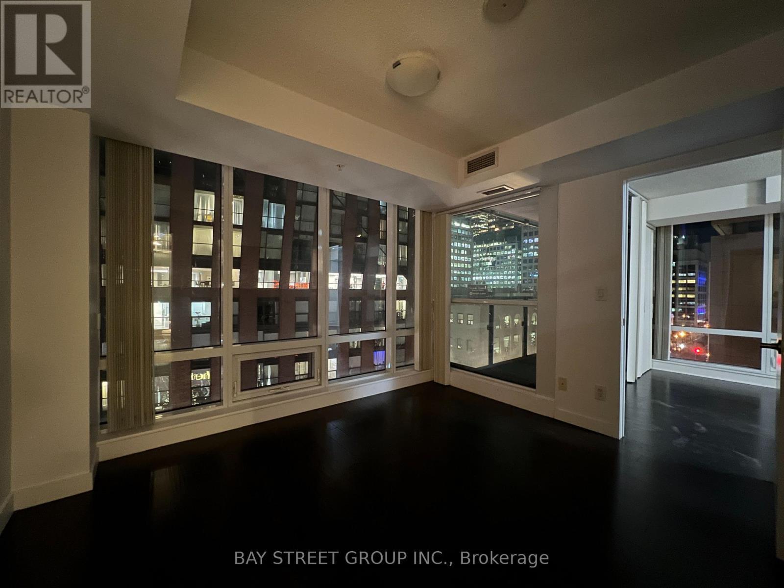 708 - 295 Adelaide Street W, Toronto, ON - Indoor Photo Showing Other Room