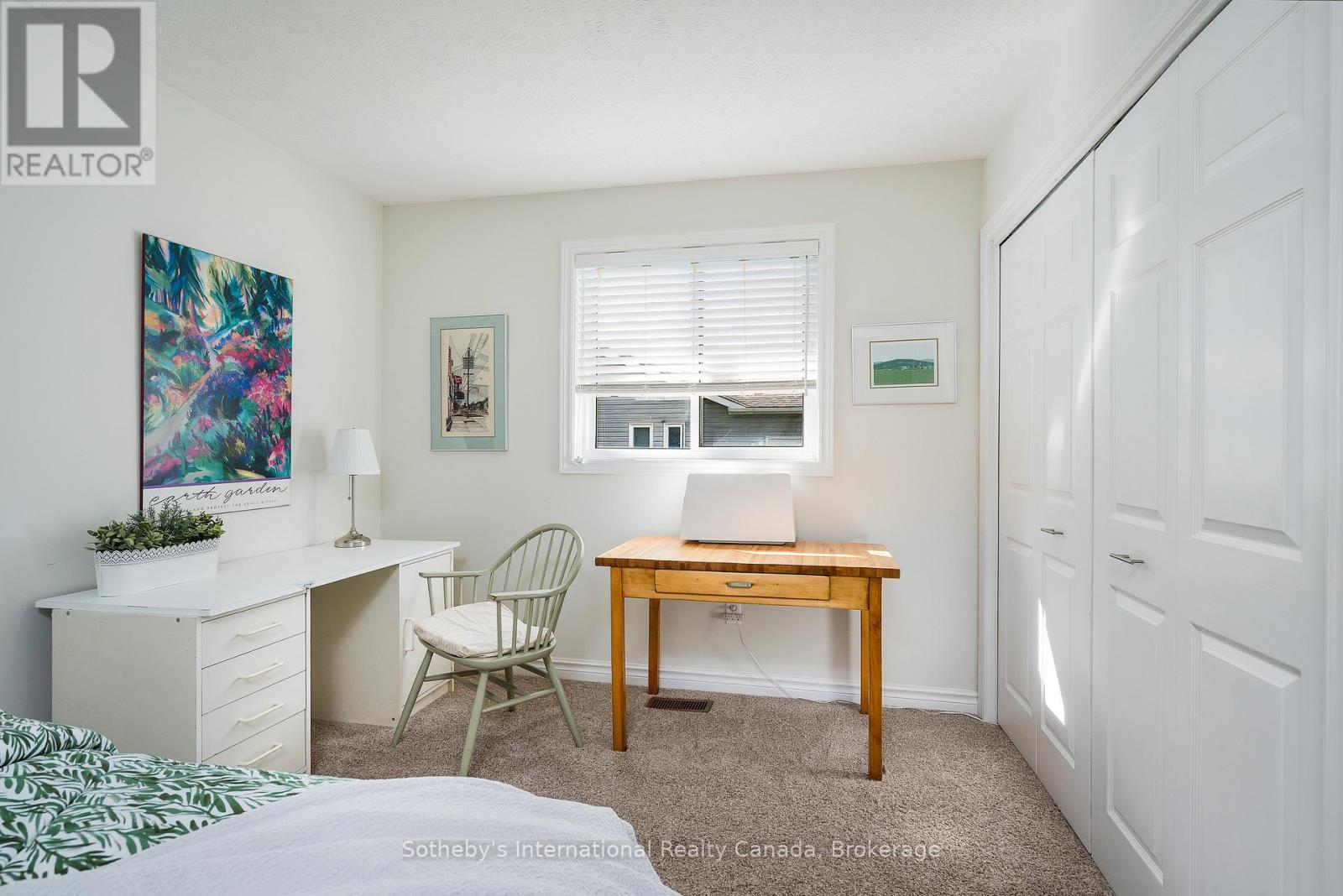 26 Country Crescent, Meaford, ON - Indoor Photo Showing Bedroom