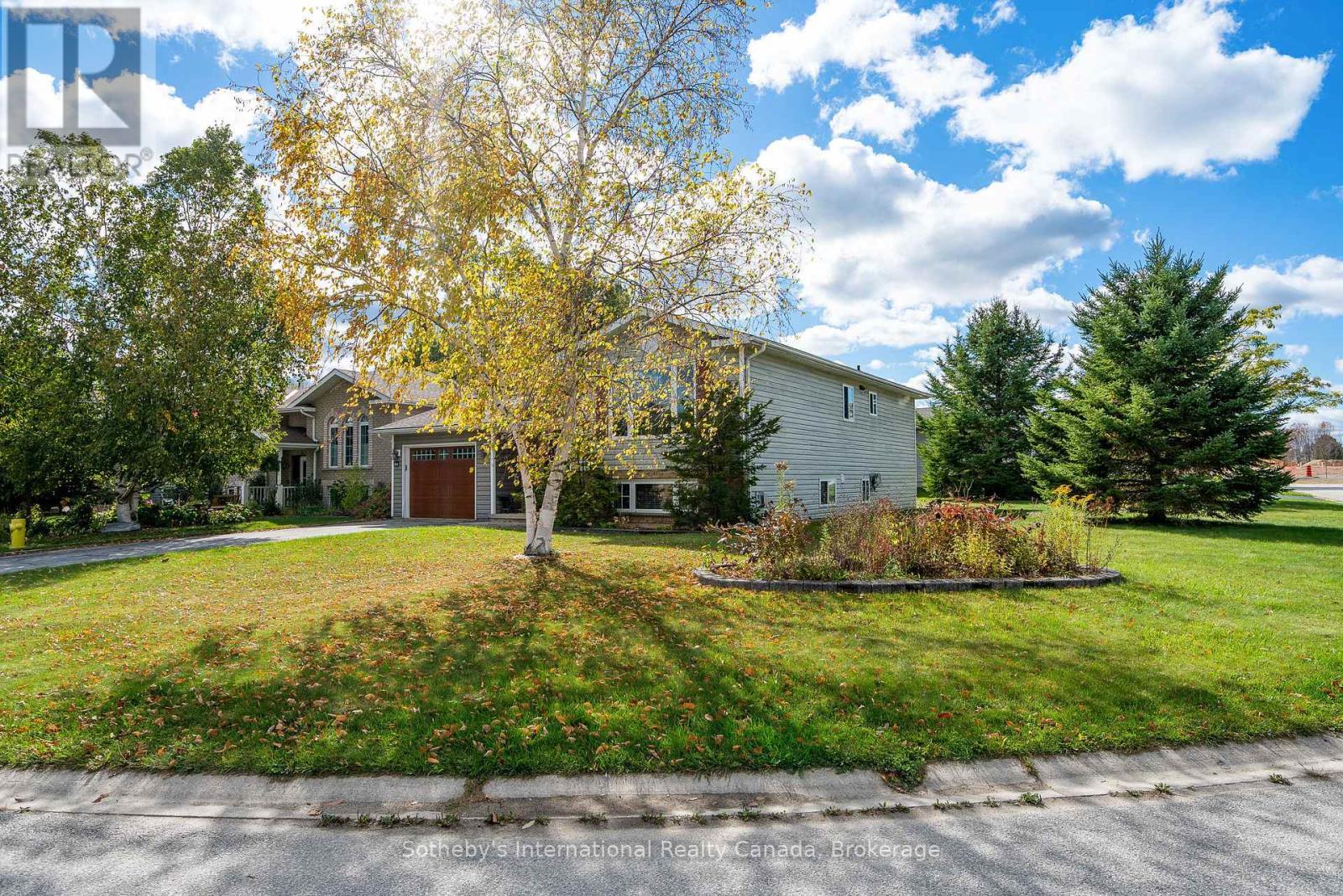 26 Country Crescent, Meaford, ON - Outdoor