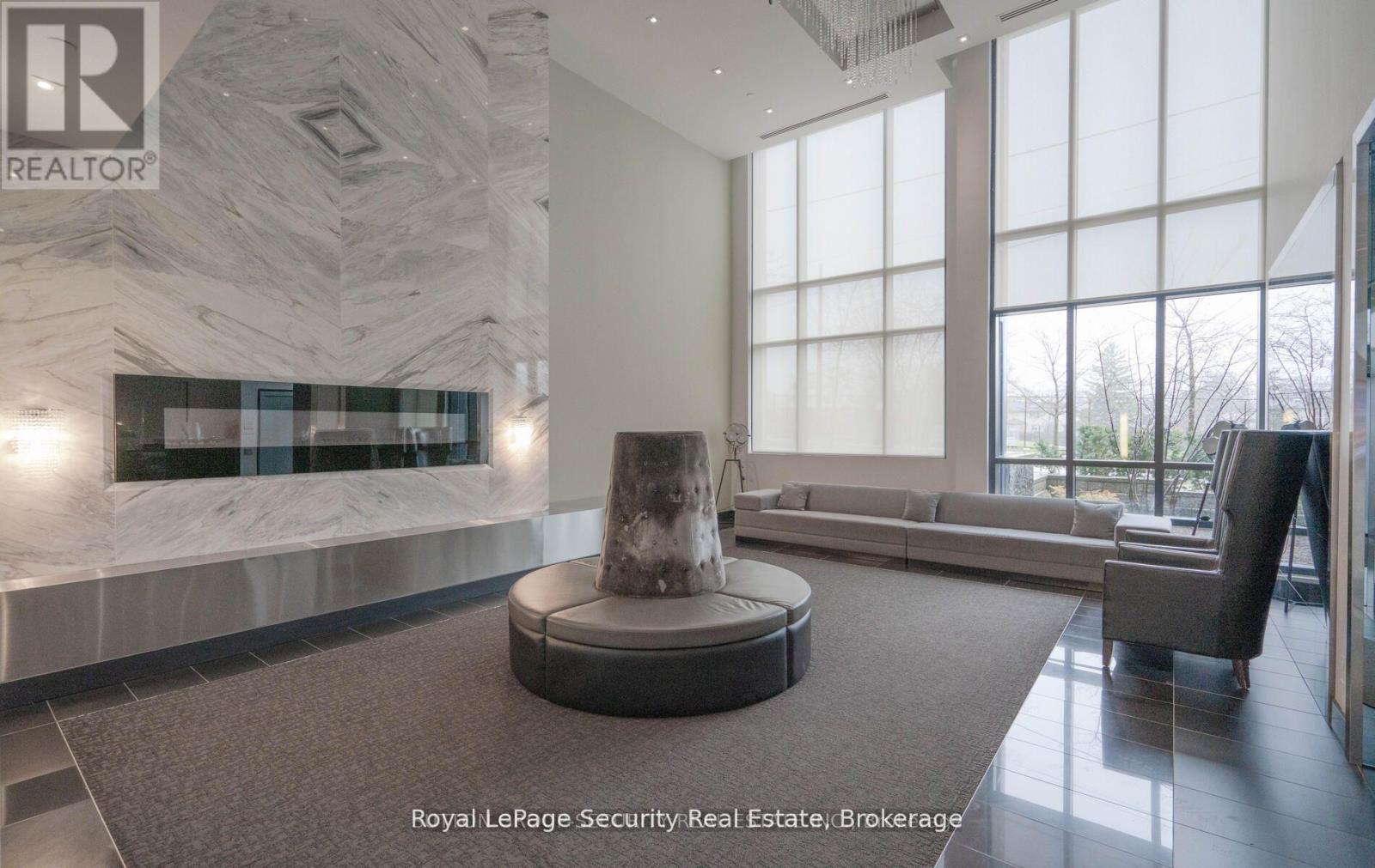 328 - 399 Spring Garden Avenue, Toronto, ON - Indoor With Fireplace