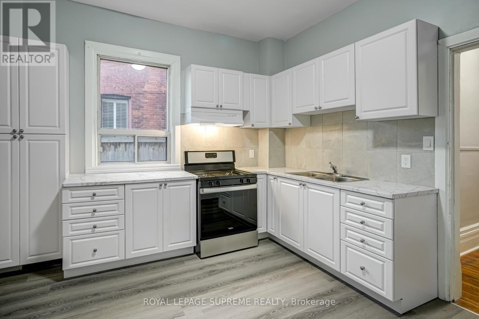 Main - 334 Crawford Street, Toronto, ON - Indoor Photo Showing Kitchen With Double Sink