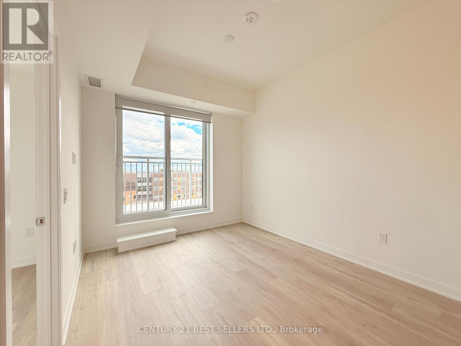 409 - 10 All Nations Drive, Brampton, ON - Indoor Photo Showing Other Room