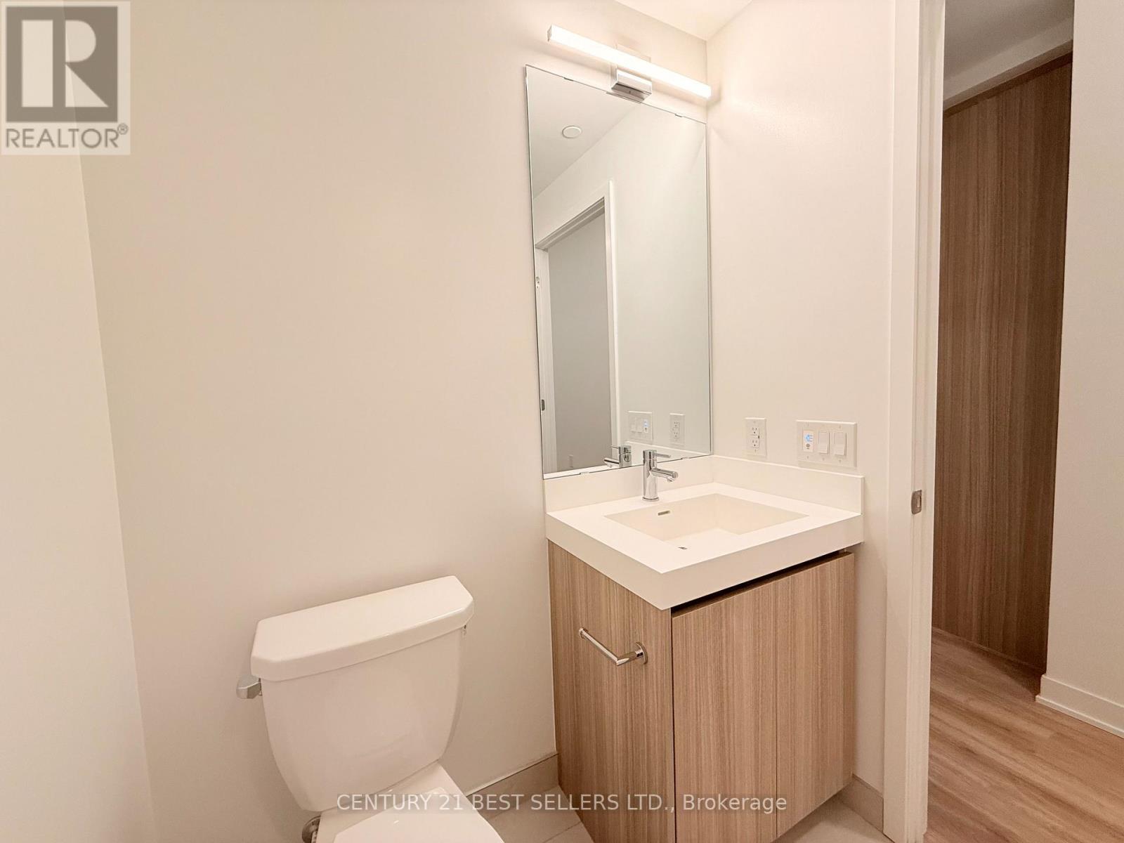 409 - 10 All Nations Drive, Brampton, ON - Indoor Photo Showing Bathroom