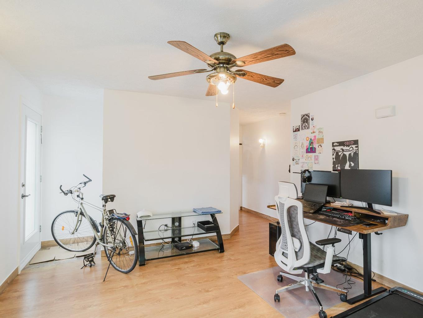 Salon - 1647 - 1651 Rue Émery-Lussier, Sherbrooke (Fleurimont), QC - Indoor Photo Showing Office