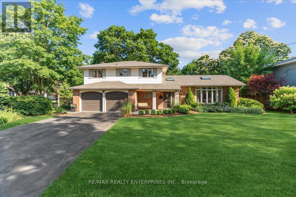 1424 Indian Road, Mississauga, ON - Outdoor With Deck Patio Veranda With Facade