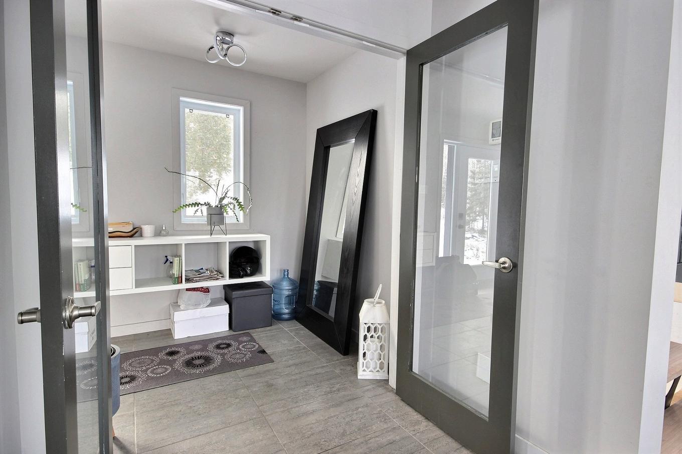 Hall d'entrée/Vestibule - 1118 Ch. Des Collines, Rouyn-Noranda, QC - Indoor Photo Showing Other Room